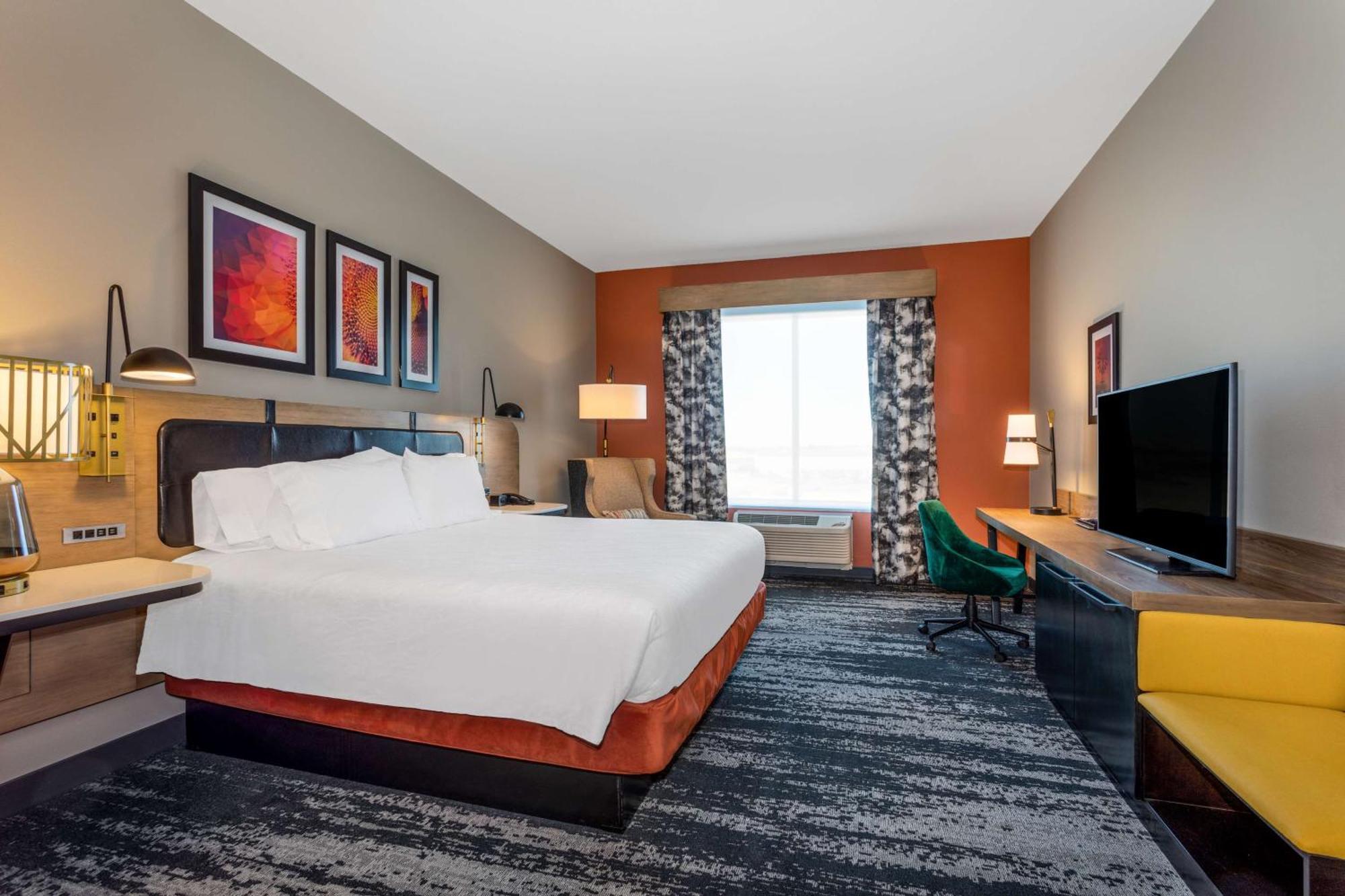 Hilton Garden Inn Hays, Ks מראה חיצוני תמונה